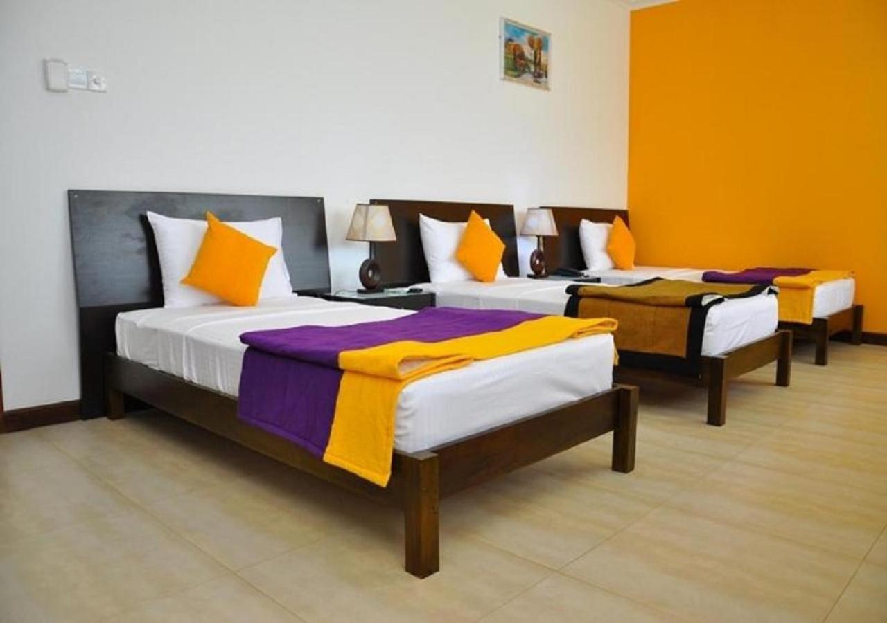 Hotel East Lagoon Batticaloa Kültér fotó