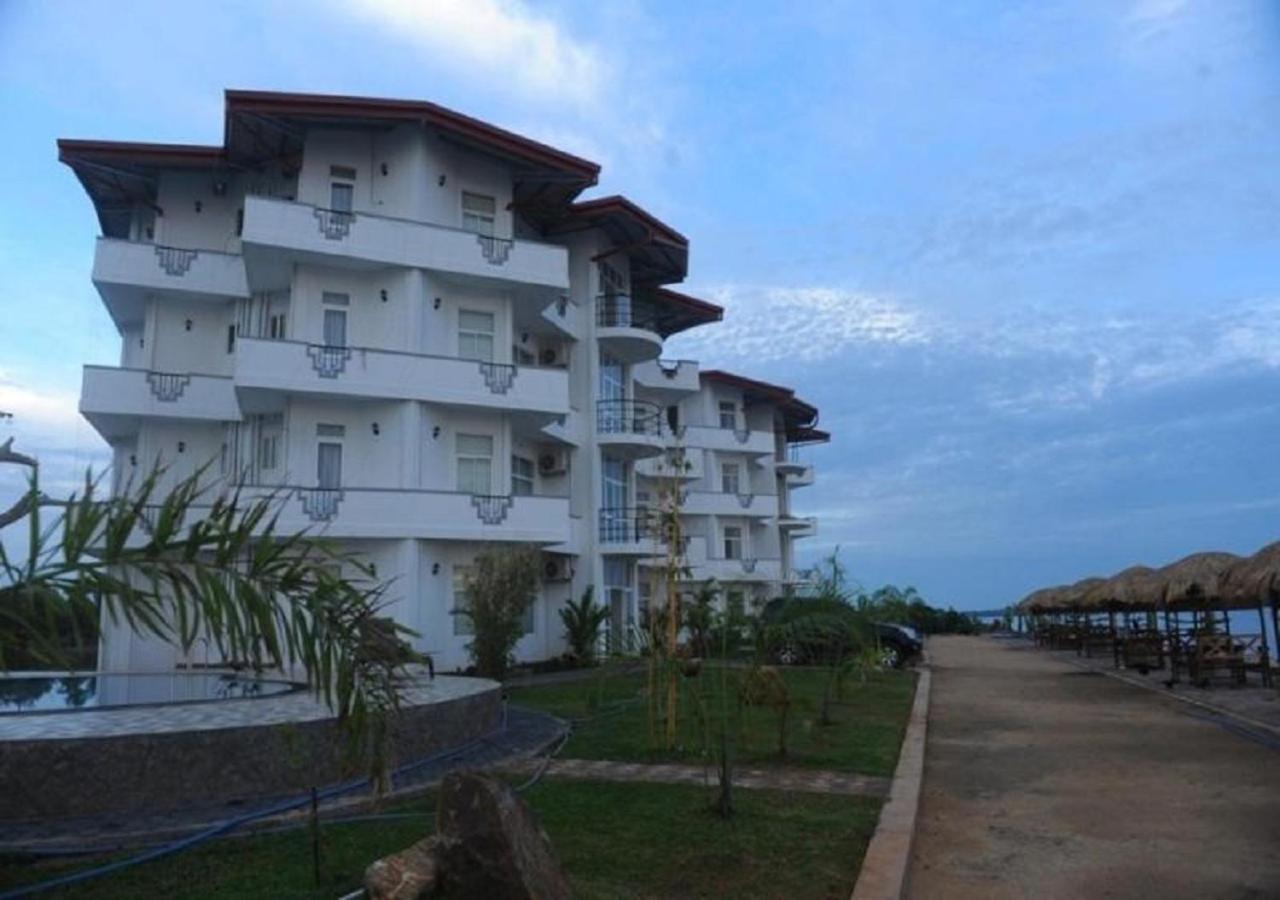 Hotel East Lagoon Batticaloa Kültér fotó